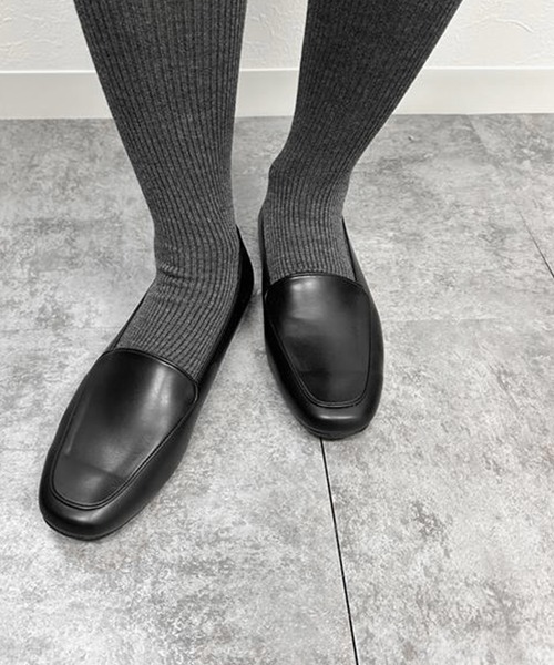 SOROTTO（ソロット）の「日本製ミニマルローファーパンプス MADE IN JAPAN（パンプス・レディース・ブラック・24.5cm/24.0cm/23.5cm/23.0cm/22.5cm/22.0cm）」の8枚目の写真