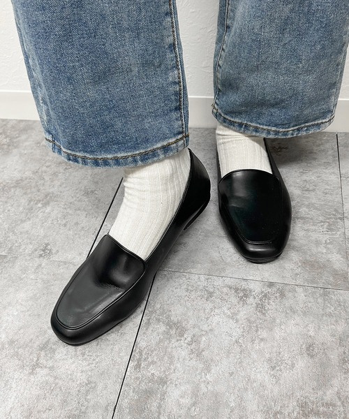 SOROTTO（ソロット）の「日本製ミニマルローファーパンプス MADE IN JAPAN（パンプス・レディース・ブラック・24.5cm/24.0cm/23.5cm/23.0cm/22.5cm/22.0cm）」の6枚目の写真