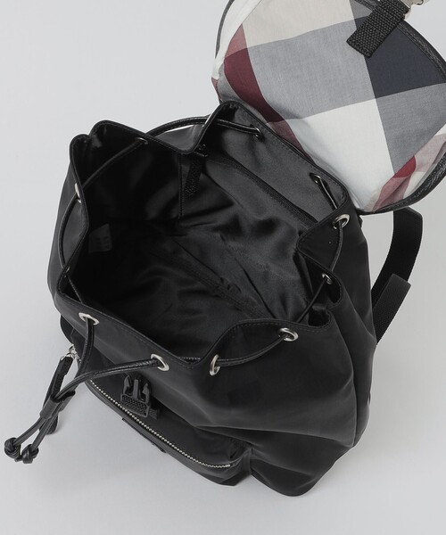 新品 ブルーレーベルクレストブリッジ リュック ナイロンバックパック 黒 ナイロンバックパック（バッグ）｜BLUE LABEL CRESTBRIDGE(ブルー