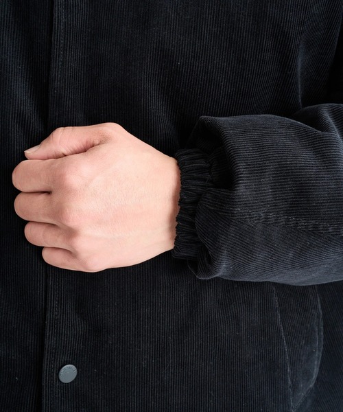 Quiksilver(クイックシルバー)の「COLD WIND JACKET/クイックシルバー撥水ジャケット(ブルゾン・メンズ・ブラック/カーキ・MEDIUM/LARGE/X-LARGE)」の12枚目の写真
