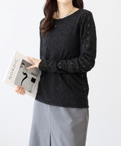 Aletta vita(アレッタビータ)の「起毛レースクルーネックプルオーバー(Tシャツ/カットソー・レディース・アイボリー/ブラック・M)」の3枚目の写真