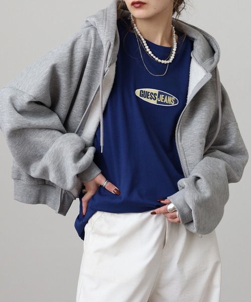 GUESS JEANS（ゲスジーンズ）の「GUESS JEANS GJ REG FIT SMALL LOGO TEE ゲス スプリットロゴTシャツ（Tシャツ/カットソー・メンズ・ダークブルー/ブラック・XL/XXL/M/L）」の15枚目の写真
