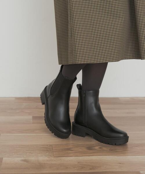 URBAN RESEARCH DOORS（アーバンリサーチドアーズ）の「『晴雨兼用』トラックソールブーツ（ブーツ・レディース・ブラウン/ブラック・36/38/37）」の12枚目の写真