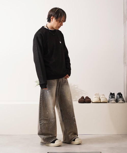 1111clothing(ワンフォークロージング)の「ガール&ネコ フェイクスエード トレーナー / Girl and Cat Faux Suede Sweatshirt(スウェット・メンズ・ブラック系1/ホワイト系1/ホワイト系2/ブラック系2・M/L)」の17枚目の写真