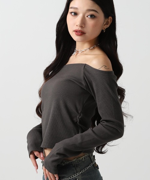 ANAP（アナップ）の「サイドギャザーオフショルダーリブトップス（Tシャツ/カットソー・レディース・ダークグレー/ホワイト/ブラック/クリア・F）」の14枚目の写真