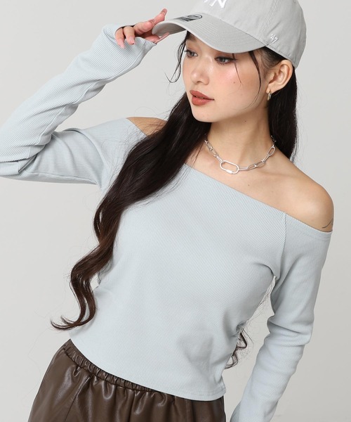 ANAP（アナップ）の「サイドギャザーオフショルダーリブトップス（Tシャツ/カットソー・レディース・ダークグレー/ホワイト/ブラック/クリア・F）」の19枚目の写真