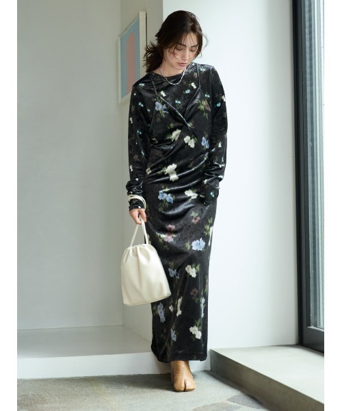 バックシャンベロアキャミワンピース（ワンピース）｜MIESROHE