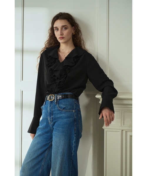 Estella.K(エステラケー)の「Becca Ruffled Blouse ラッフルプリーツブラウス(シャツ/ブラウス・レディース・ブラック/オフホワイト・FREE)」の14枚目の写真