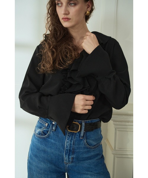 Estella.K(エステラケー)の「Becca Ruffled Blouse ラッフルプリーツブラウス(シャツ/ブラウス・レディース・ブラック/オフホワイト・FREE)」の10枚目の写真