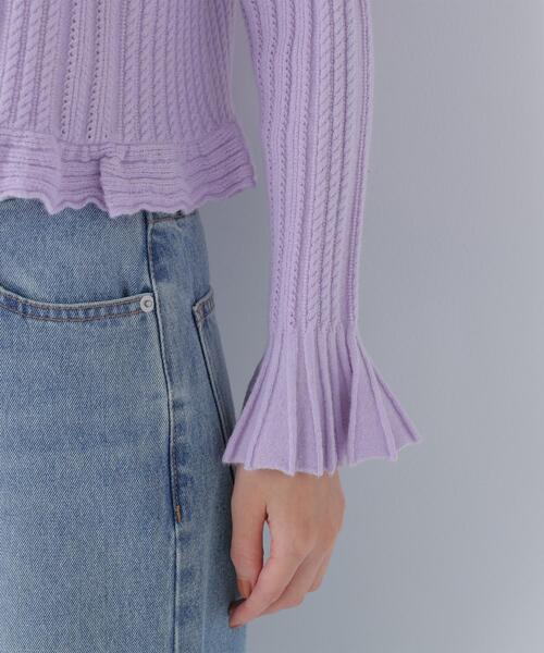 NATURAL BEAUTY BASIC（ナチュラルビューティーベーシック）の「◇ミニケーブルフリルニット（ニット/セーター・レディース・ネイビー/ラベンダー/オフホワイト・FREE）」の7枚目の写真