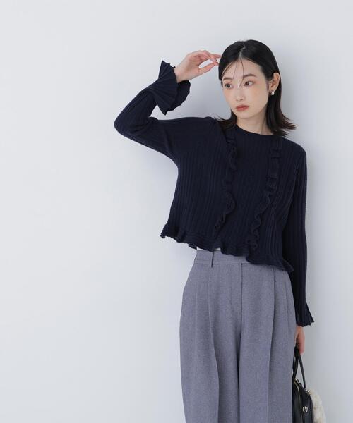NATURAL BEAUTY BASIC（ナチュラルビューティーベーシック）の「◇ミニケーブルフリルニット（ニット/セーター・レディース・ネイビー/ラベンダー/オフホワイト・FREE）」の14枚目の写真