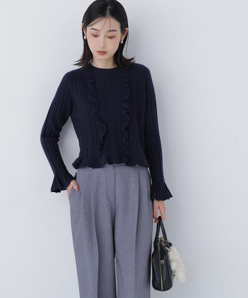 NATURAL BEAUTY BASIC（ナチュラルビューティーベーシック）の「◇ミニケーブルフリルニット（ニット/セーター・レディース・ネイビー/ラベンダー/オフホワイト・FREE）」の16枚目の写真
