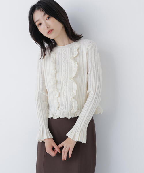 NATURAL BEAUTY BASIC（ナチュラルビューティーベーシック）の「◇ミニケーブルフリルニット（ニット/セーター・レディース・ネイビー/ラベンダー/オフホワイト・FREE）」の2枚目の写真