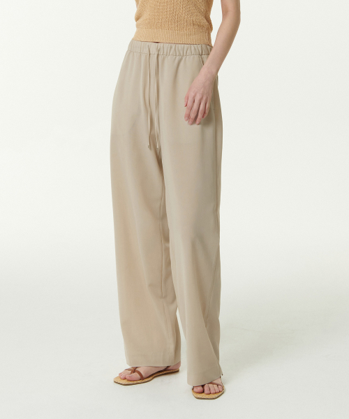 MUSINSA STANDARD WOMAN（ムシンサスタンダードウーマン）の「ウィメンズリネンライクワイドバンディングパンツ[クリーム]（その他パンツ・レディース・その他・30/24/26/28）」の2枚目の写真