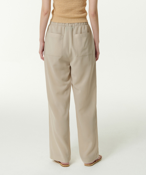 MUSINSA STANDARD WOMAN（ムシンサスタンダードウーマン）の「ウィメンズリネンライクワイドバンディングパンツ[クリーム]（その他パンツ・レディース・その他・30/24/26/28）」の3枚目の写真
