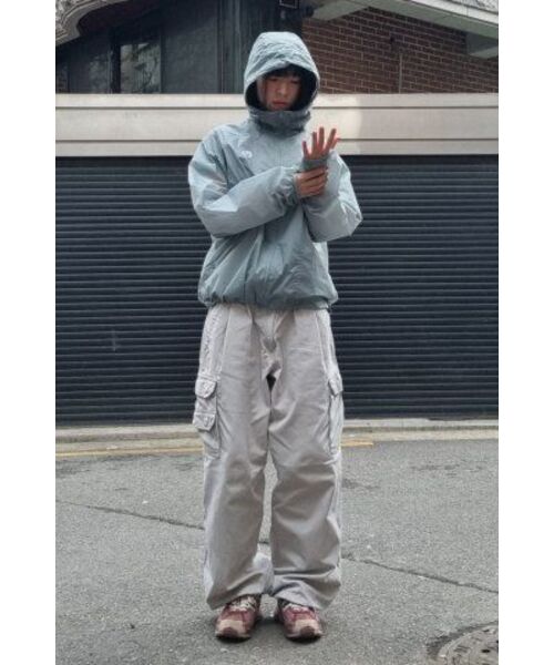NOMANUAL(NOMANUAL)の「AETHER NYLON JACKET - MARINA(ナイロンジャケット・レディース・その他・MEDIUM/LARGE)」の2枚目の写真