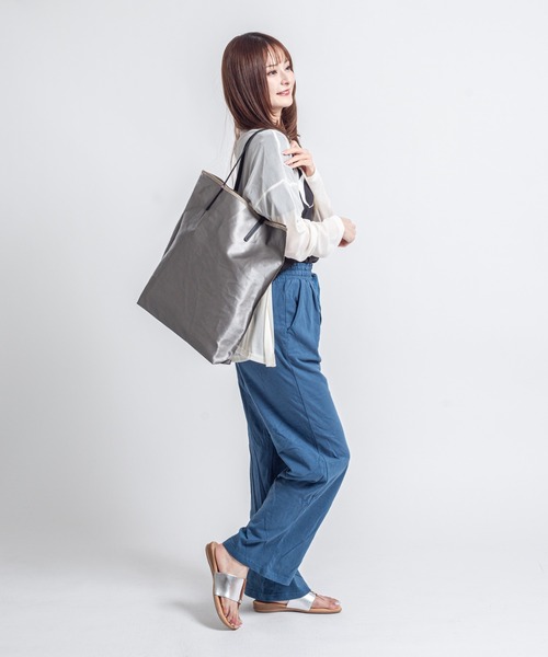 Jack Gomme（ジャックゴム）の「【JACK GOMME】トートバッグ　AMIE Sac cabas（トートバッグ・レディース・チェリーピンク/ダークグリーン/アッシュブラウン/ブラック/オレンジ/クリーム/シルバー・FREE）」の14枚目の写真