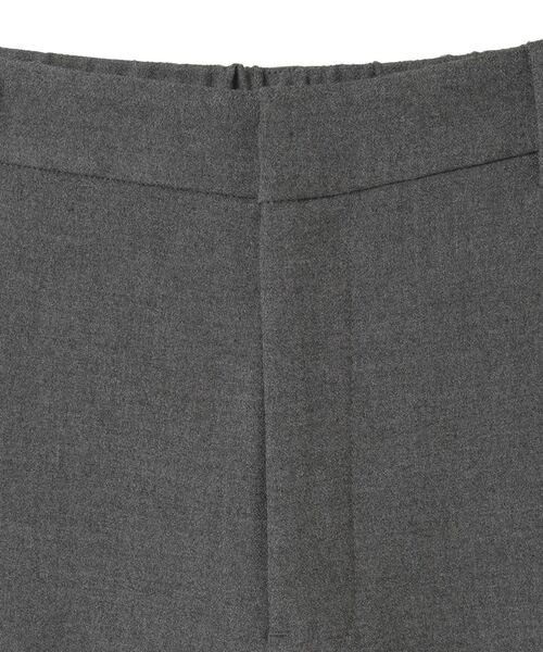 SOFFITTO（ソフィット）の「後ろゴム裏起毛ストレッチセミフレアーパンツ（その他パンツ・レディース・ブラック/オフホワイト・S/M）」の7枚目の写真