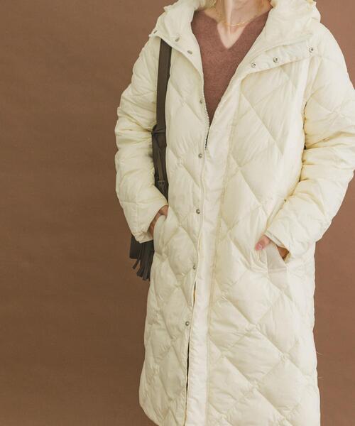 ITEMS URBANRESEARCH(アイテムズ アーバンリサーチ)の「TAION HOOD LONG DOWN JACKET(ダウンジャケット/コート・レディース・ブラック/オフホワイト/ブラウン系その他・MEDIUM/LARGE/X-LARGE)」の8枚目の写真