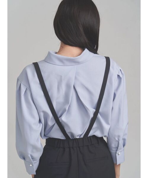 TONAL（トーナル）の「マルチセットタックショルダーパール釦シャツ（シャツ/ブラウス・レディース・ライトブルー/オフホワイト/ベージュ/ネイビー/チャコールグレー・MEDIUM）」の13枚目の写真