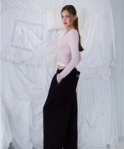 ROSEFRANTZ（ロゼフランツ）の「V-neck Button Long Sleeve [Pink]（Tシャツ/カットソー・レディース・PINK・OS）」の6枚目の写真