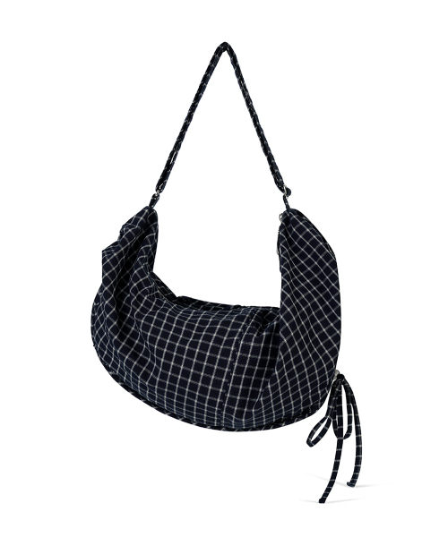 FENNEC（フェネック）の「LASSIE BAG - CHECK NAVY（メッセンジャーバッグ・レディース・その他・FREE）」の6枚目の写真