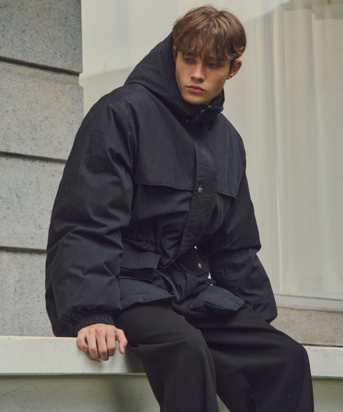 セール】エアリーコンフォートフードパディングジャケット_BLACK