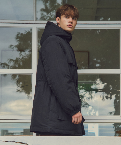 セール】エアリーコンフォートフードパディングジャケット_BLACK