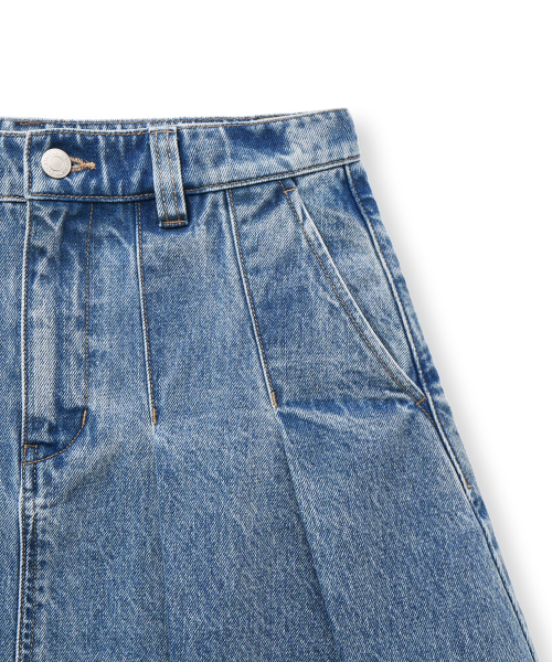 YALE（イェール）の「デニムプリーツスカート_ライトブルー（スカート・レディース・その他・SMALL/MEDIUM）」の6枚目の写真