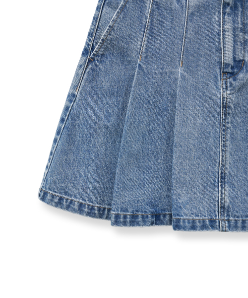 YALE（イェール）の「デニムプリーツスカート_ライトブルー（スカート・レディース・その他・SMALL/MEDIUM）」の7枚目の写真