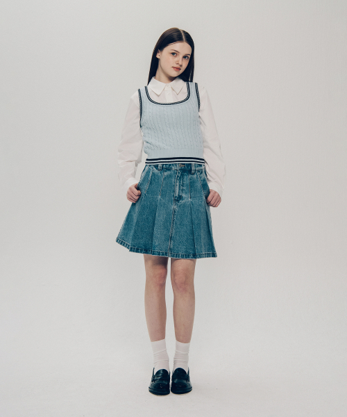 YALE（イェール）の「デニムプリーツスカート_ライトブルー（スカート・レディース・その他・SMALL/MEDIUM）」の11枚目の写真