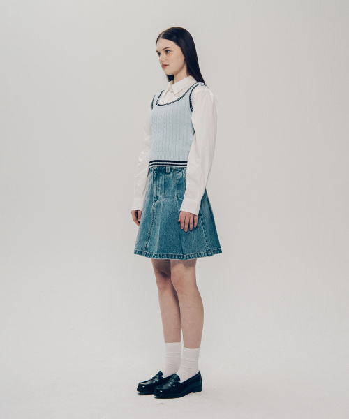 YALE（イェール）の「デニムプリーツスカート_ライトブルー（スカート・レディース・その他・SMALL/MEDIUM）」の12枚目の写真