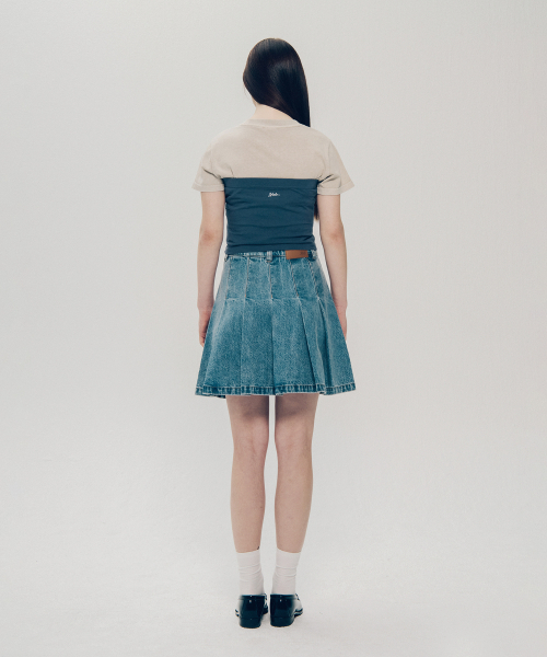 YALE（イェール）の「デニムプリーツスカート_ライトブルー（スカート・レディース・その他・SMALL/MEDIUM）」の15枚目の写真