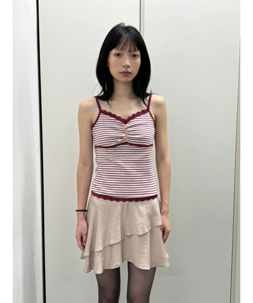 HETIT(ヘティ)の「ボタンストライプレースタンクトップ(ベリー)(Tシャツ/カットソー・レディース・その他・FREE)」の2枚目の写真