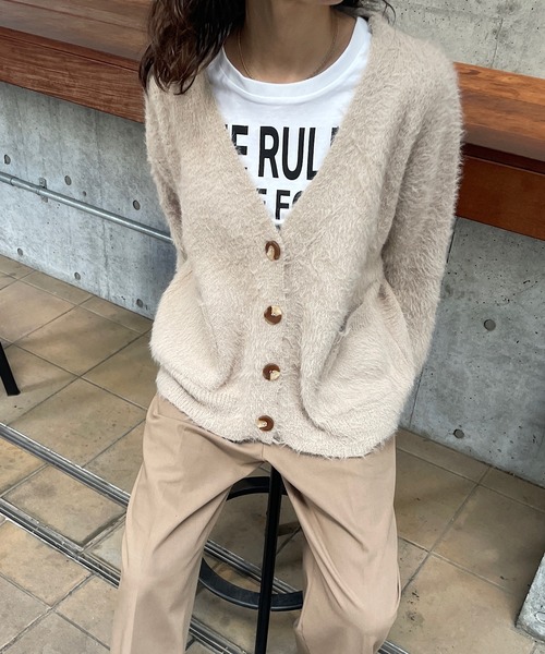 ROGER AND RAW（ロジャーアンドロウ）の「シャギーニットカーディガン（カーディガン/ボレロ・レディース・ベージュ/ホワイト/ピンク・FREE）」の17枚目の写真