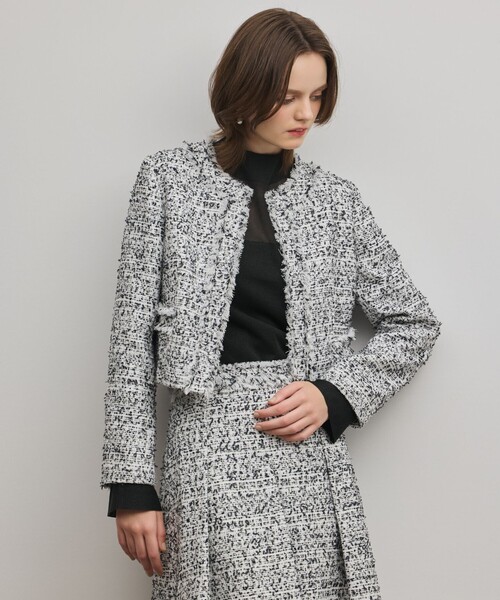 GRACE CONTINENTAL（グレースコンチネンタル）の「ミックスツイードジャケット（ノーカラージャケット・レディース・イエロー/ブラック・38/36）」の2枚目の写真