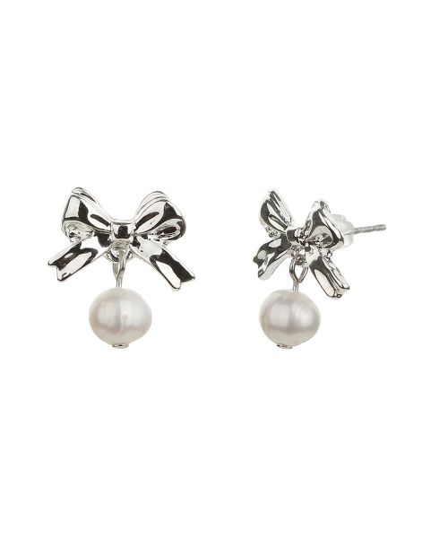 CHARMY（チャミ）の「Ribbon Pearl Earrings（ピアス（両耳用）・レディース・その他・FREE）」の2枚目の写真