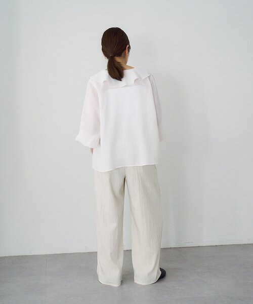 SHENERY(シーナリー)の「フリルカラーブラウス(シャツ/ブラウス・レディース・ベージュ/ブラック/オフホワイト・FREE)」の7枚目の写真