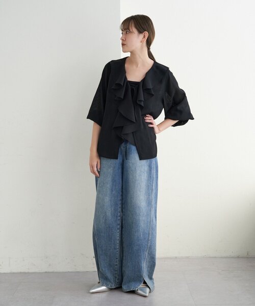 SHENERY(シーナリー)の「フリルカラーブラウス(シャツ/ブラウス・レディース・ベージュ/ブラック/オフホワイト・FREE)」の13枚目の写真