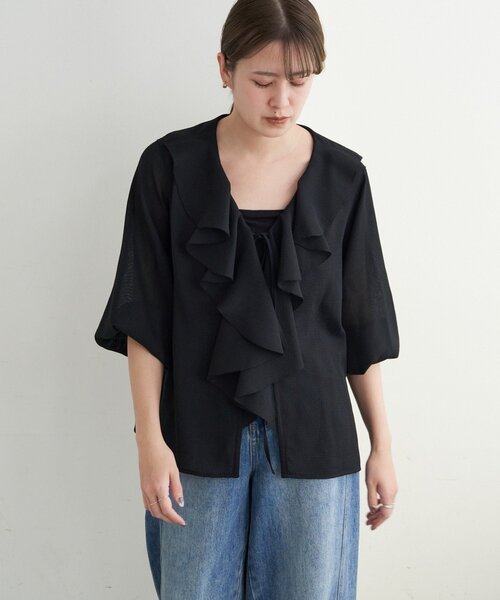 SHENERY(シーナリー)の「フリルカラーブラウス(シャツ/ブラウス・レディース・ベージュ/ブラック/オフホワイト・FREE)」の17枚目の写真