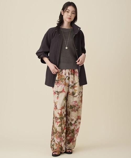 自由区(ジユウク)の「ボタニカルプリントドロスト パンツ(その他パンツ・レディース・ベージュ系6/ピーコックグリーン系6・40/38/36)」の6枚目の写真