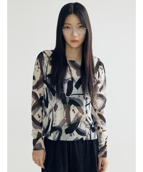 BOMNAL BOUTIQUE(ボムナルブティック)の「ブラシパターンTシャツ _ シースルーブラック(Tシャツ/カットソー・レディース・その他・FREE)」の2枚目の写真