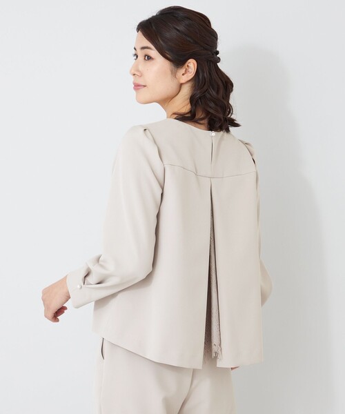 TO BE CHIC(トゥー ビー シック)の「デュアルストレッチバックレース ブラウス(シャツ/ブラウス・レディース・ダークネイビー/ベージュ/ブラック・40)」の17枚目の写真
