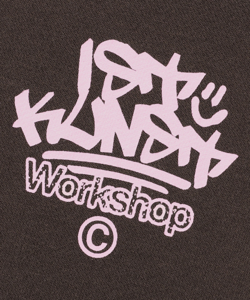 ISTKUNST(イストクンスト)の「IK TAG LOGO SWEATSHIRTS_BROWN(IK2EFMM451A)(スウェット・レディース・ブラウン・M/L/S)」の4枚目の写真