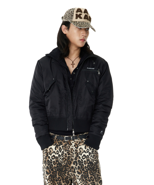 AAKAM(アーカム)の「High-Neck Bomber Jacket (Black)(ブルゾン・レディース・その他・1/2)」の18枚目の写真
