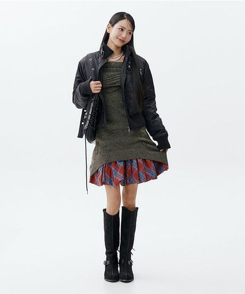 AAKAM(アーカム)の「High-Neck Bomber Jacket (Black)(ブルゾン・レディース・その他・1/2)」の3枚目の写真