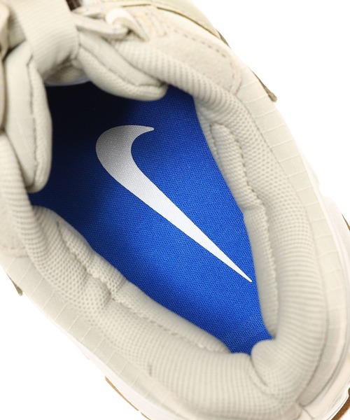 NIKE（ナイキ）の「NIKE WMNS ZOOM VOMERO ROAM HQ2181-100（スニーカー・レディース・ホワイト・23.5cm/23cm/25cm/24.5cm/24cm）」の3枚目の写真