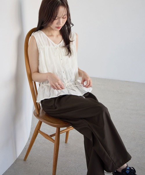 CHAN ME(チャンミ)の「フロントリボンノースリーブブラウス(シャツ/ブラウス・レディース・アイボリー/ブルー/ブラック・LARGE/MEDIUM/X-LARGE)」の7枚目の写真