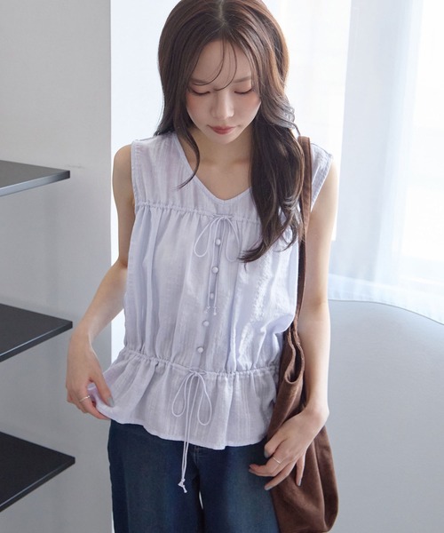 CHAN ME(チャンミ)の「フロントリボンノースリーブブラウス(シャツ/ブラウス・レディース・アイボリー/ブルー/ブラック・LARGE/MEDIUM/X-LARGE)」の13枚目の写真