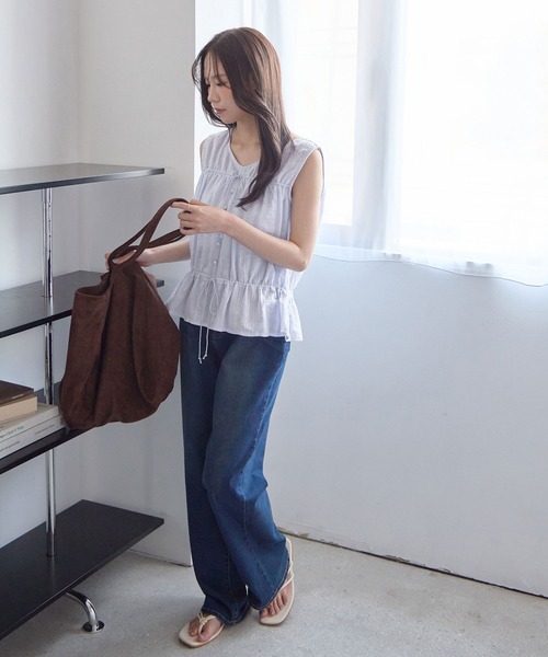 CHAN ME(チャンミ)の「フロントリボンノースリーブブラウス(シャツ/ブラウス・レディース・アイボリー/ブルー/ブラック・LARGE/MEDIUM/X-LARGE)」の14枚目の写真